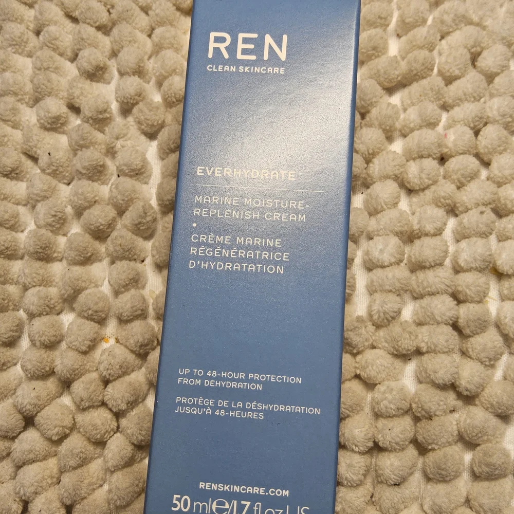 New Bundle with Ren Clean Skincare Cream and Toy Factory Makeup Remover